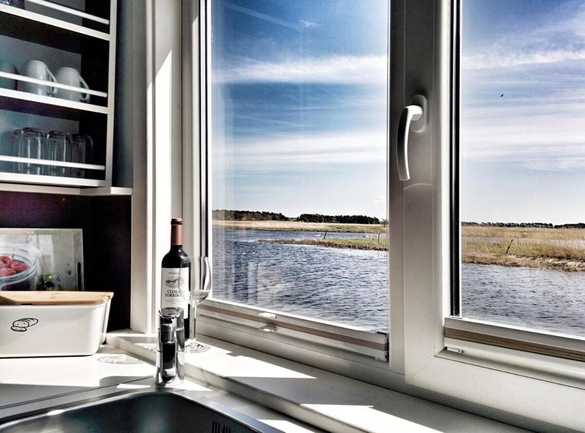 Urlauberschiff Neptun Im Ostseebad Prerow Buitenkant foto